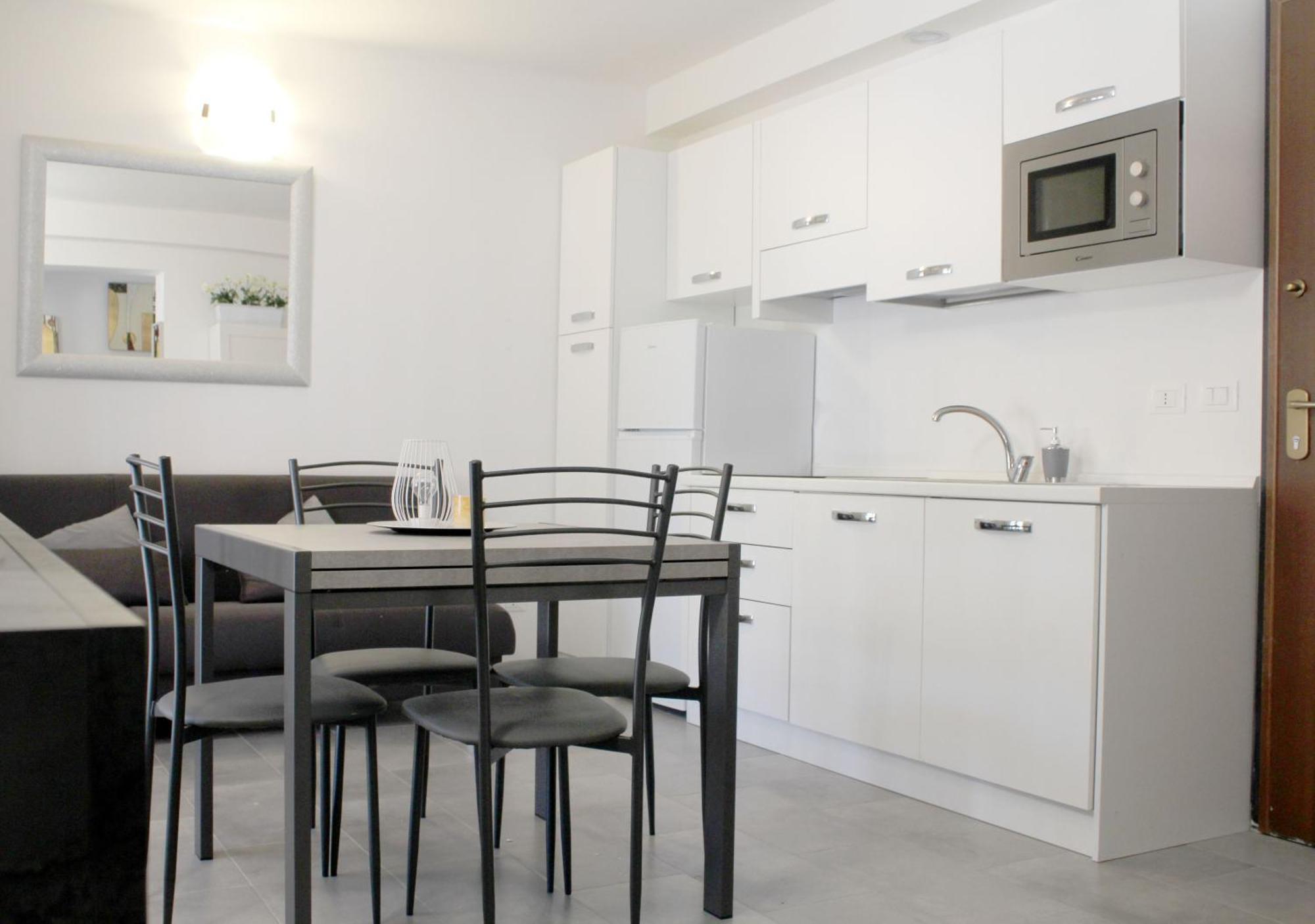 Sky Loft Airport - Modern Apt 1St Floor Apartment Bologna Exterior foto